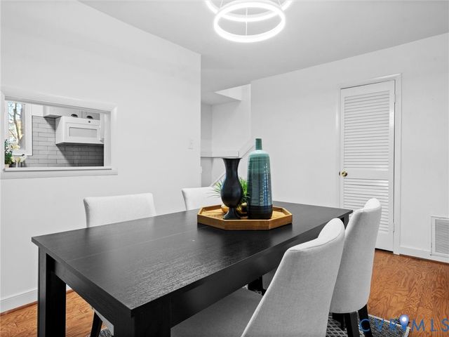 11611 E Briar Patch Dr, Midlothian, VA 23113