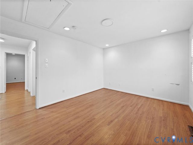 11611 E Briar Patch Dr, Midlothian, VA 23113