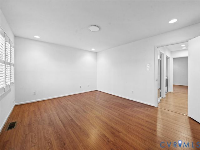 11611 E Briar Patch Dr, Midlothian, VA 23113