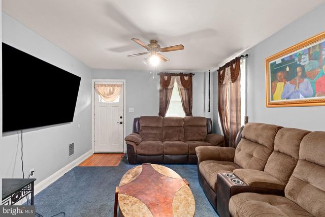 610 N STUART ST, Essex, MD 21221