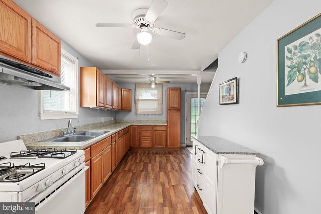 610 N STUART ST, Essex, MD 21221