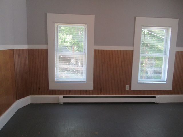 3 Lynn St 1, Fitchburg, MA 01420