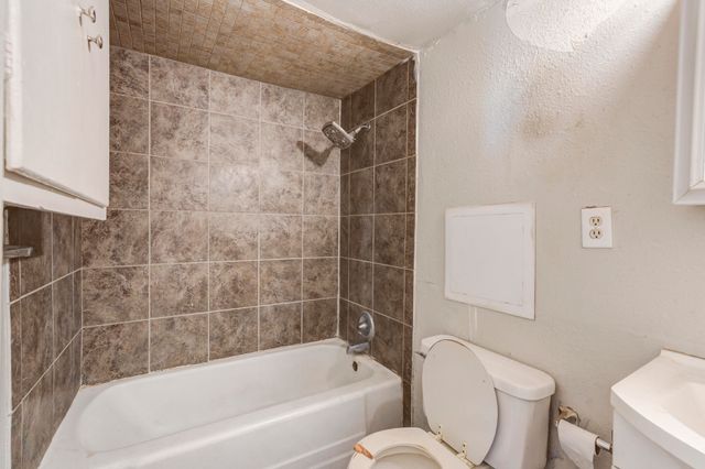 2608 Avenue V, Lubbock, TX 79411