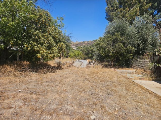 28857 Lake, Lake Elsinore, CA 92530