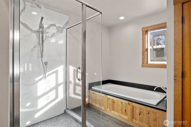 3418 Rose Lane, Camano Island, WA 98282