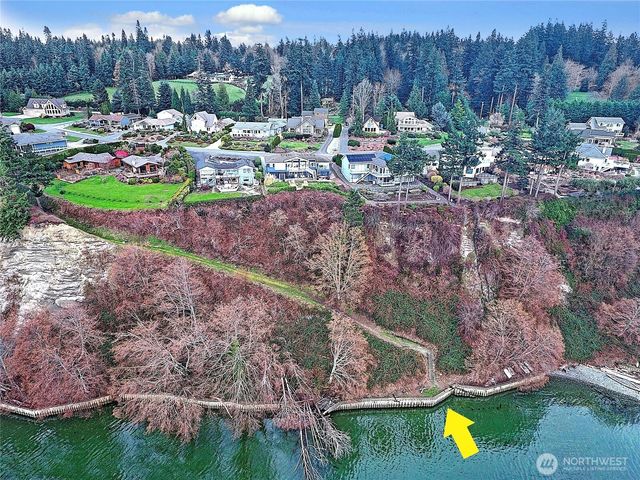 3418 Rose Lane, Camano Island, WA 98282