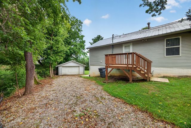 52 Columbia St, Cookeville, TN 38501