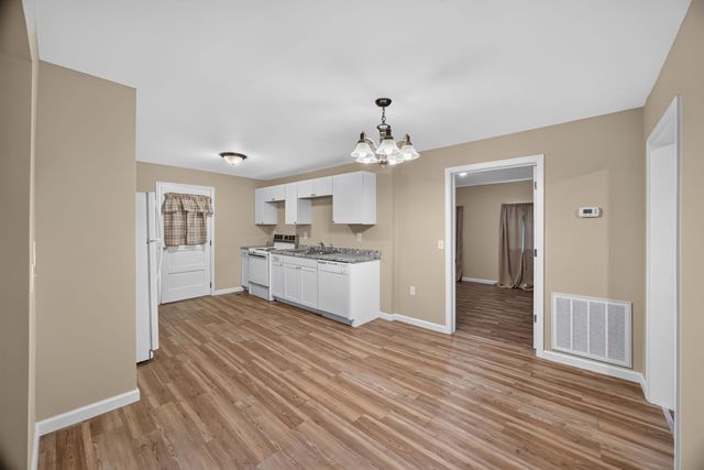 52 Columbia St, Cookeville, TN 38501