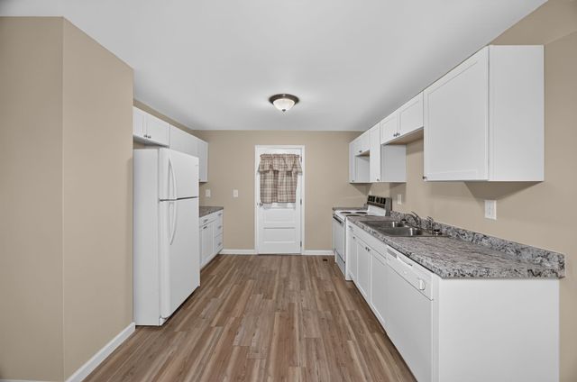 52 Columbia St, Cookeville, TN 38501