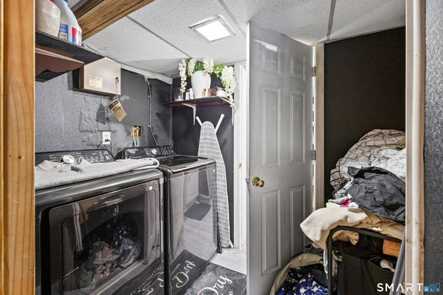 590 Columbia Blvd Extension, Waterbury, CT 06704