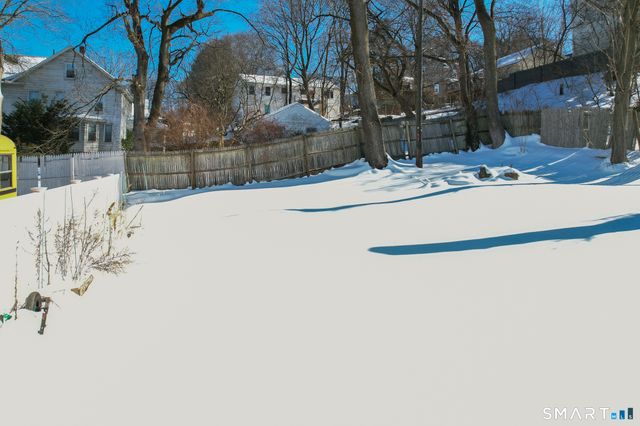 590 Columbia Blvd Extension, Waterbury, CT 06704