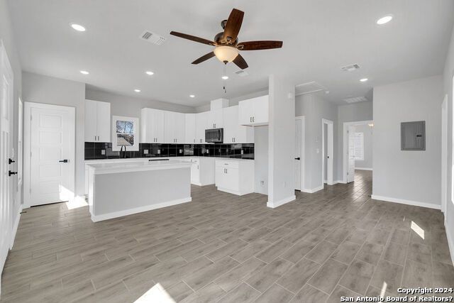 918 Dawson St, San Antonio, TX 78202