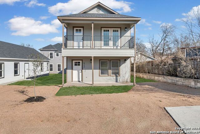 918 Dawson St, San Antonio, TX 78202