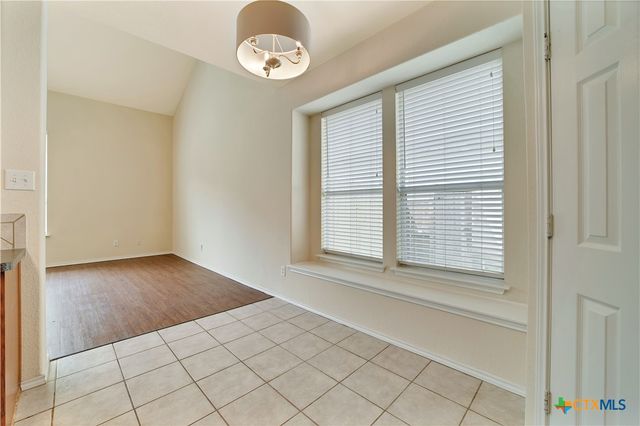 121 Park Lane, San Marcos, TX 78666