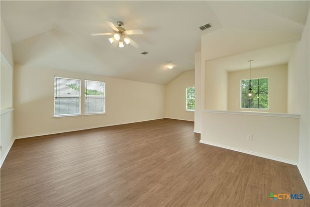 121 Park Lane, San Marcos, TX 78666