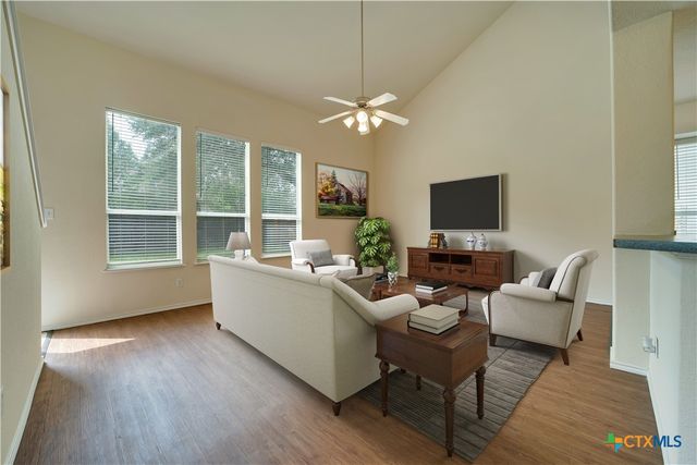 121 Park Lane, San Marcos, TX 78666