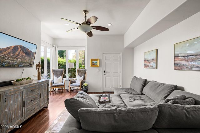 4955 E INDIAN SCHOOL Road 9, Phoenix, AZ 85018