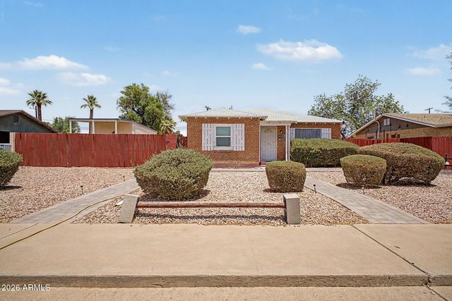 326 W PINKLEY Avenue, Coolidge, AZ 85128