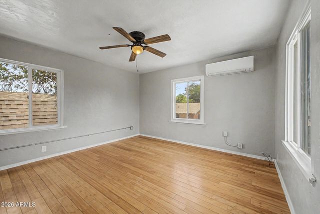 326 W PINKLEY Avenue, Coolidge, AZ 85128