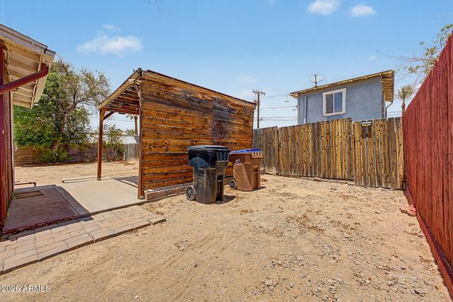 326 W PINKLEY Avenue, Coolidge, AZ 85128