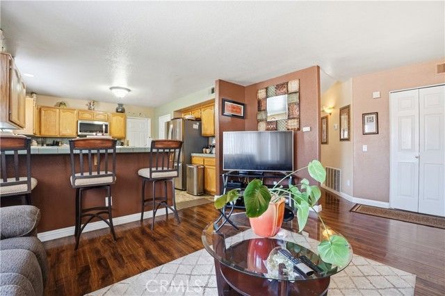 15342 Kearny, Adelanto, CA 92301