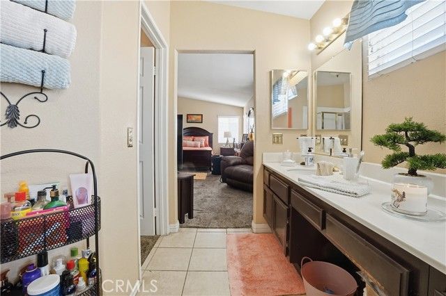15342 Kearny, Adelanto, CA 92301
