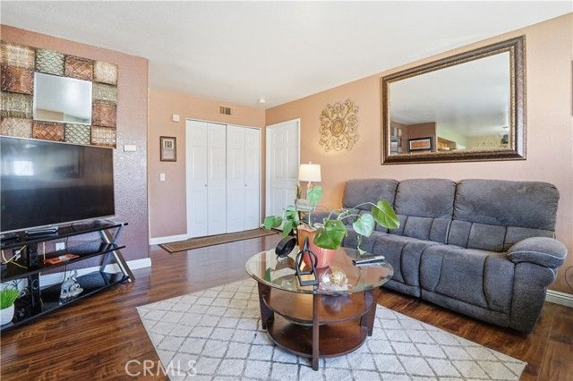 15342 Kearny, Adelanto, CA 92301