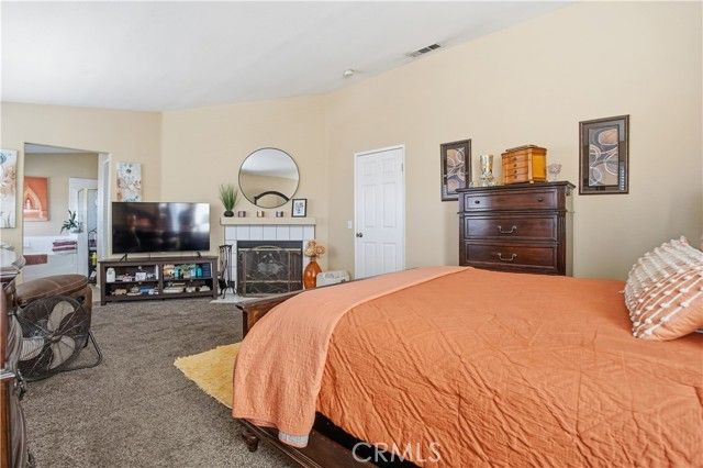 15342 Kearny, Adelanto, CA 92301