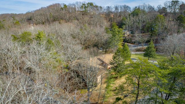 57 Bohr Drive, Chattanooga, TN 37415