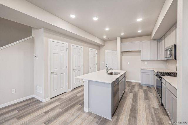 2899 E 103rd Drive, Thornton, CO 80229