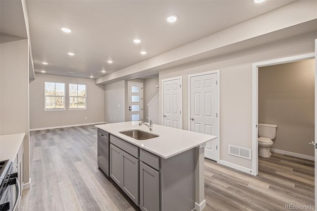 2899 E 103rd Drive, Thornton, CO 80229