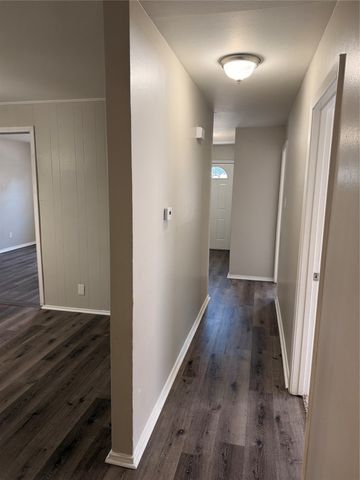 2510 S Fielder Road, Arlington, TX 76015
