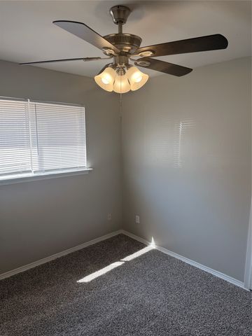 2510 S Fielder Road, Arlington, TX 76015