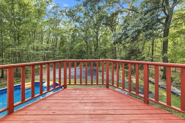 170 Rocky Hill Rd, Rehoboth, MA 02769
