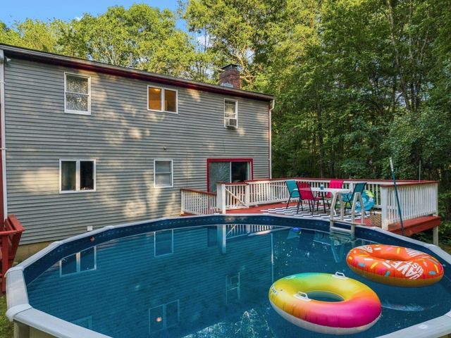 170 Rocky Hill Rd, Rehoboth, MA 02769
