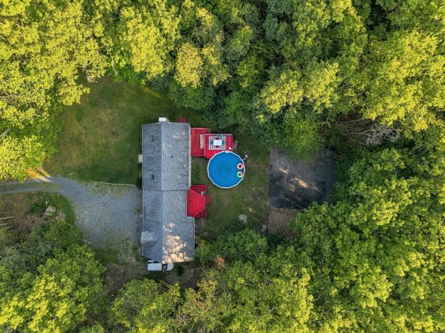 170 Rocky Hill Rd, Rehoboth, MA 02769