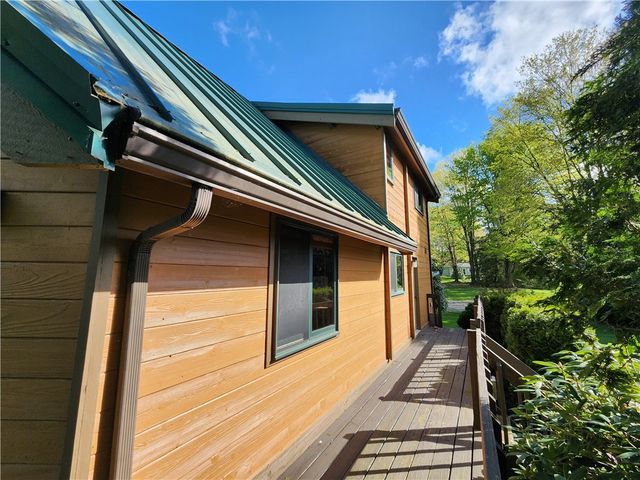 374 Latonka Drive, Jackson Twp, PA 16137