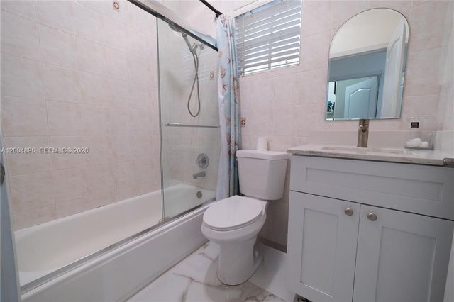 13911 SW 18th Ter, Miami, FL 33175