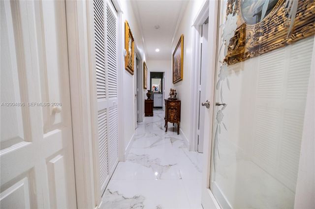 13911 SW 18th Ter, Miami, FL 33175