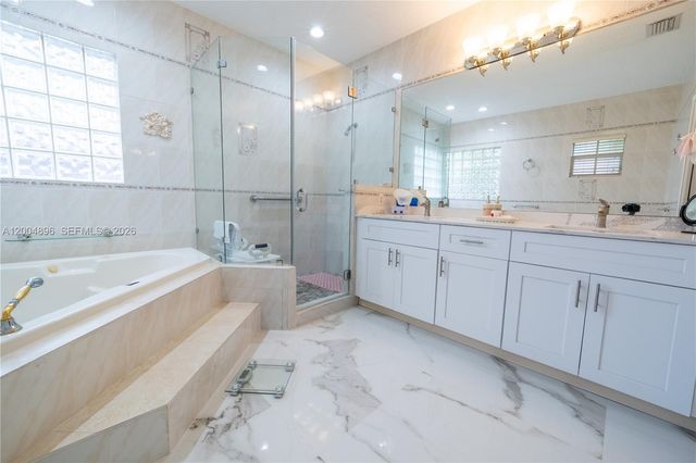 13911 SW 18th Ter, Miami, FL 33175