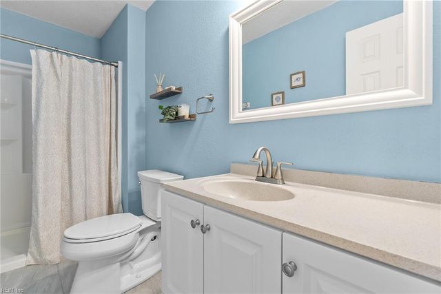 3701 Northwood CT, Virginia Beach, VA 23452