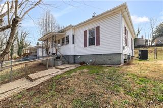 904 Branch Street, Eden, NC 27288