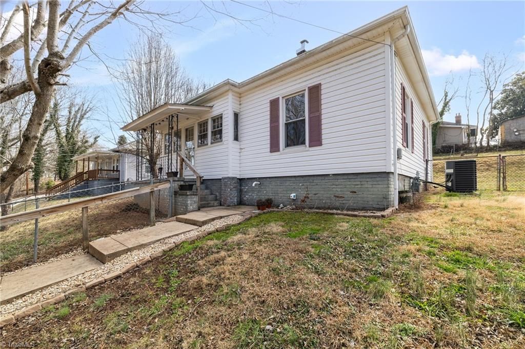 904 Branch Street, Eden, NC 27288