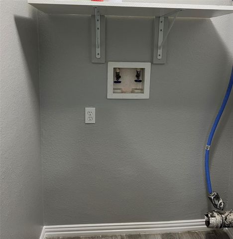 2110 14th Avenue N, Texas City, TX 77590