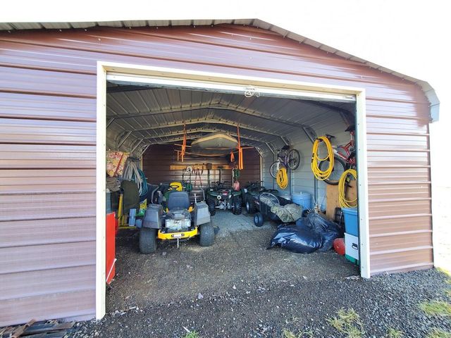 10809 Washburn Way, Klamath Falls, OR 97603