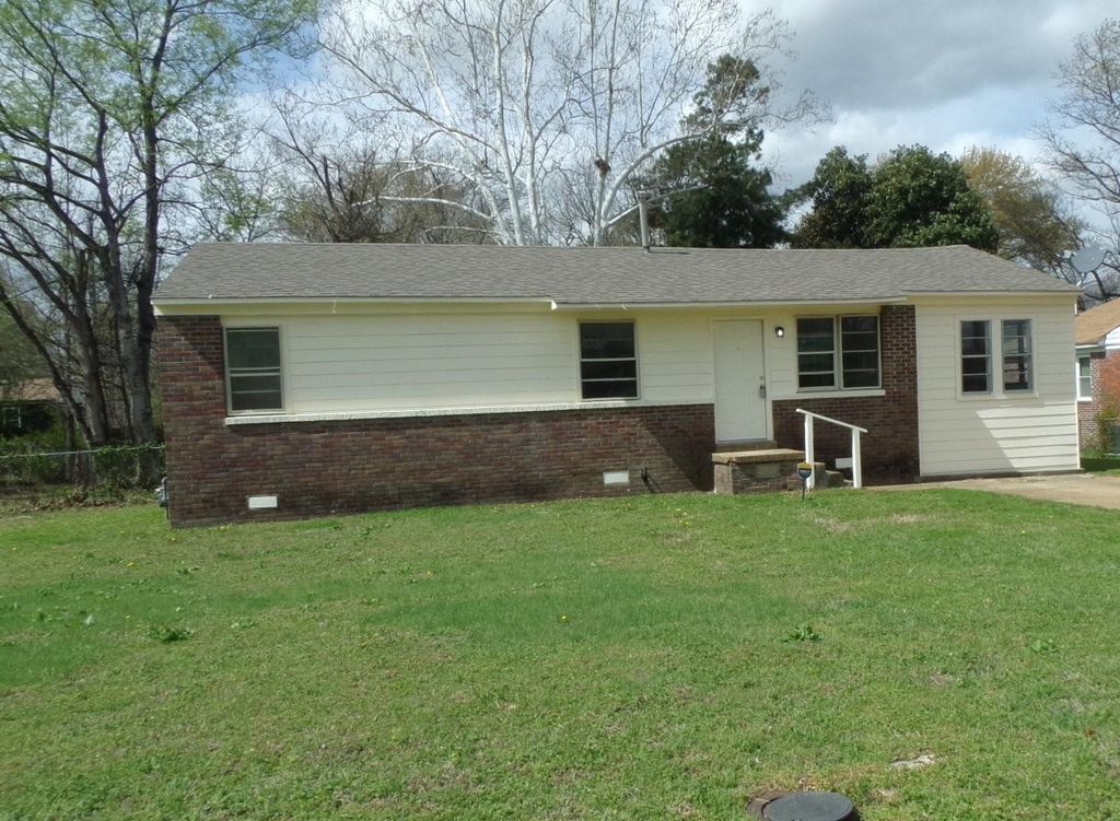 5057 GILL RD, Memphis, TN 38109