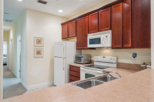 13216 FOUNTAINBLEAU DRIVE, Clermont, FL 34711