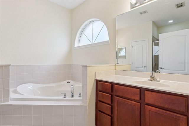 13216 FOUNTAINBLEAU DRIVE, Clermont, FL 34711