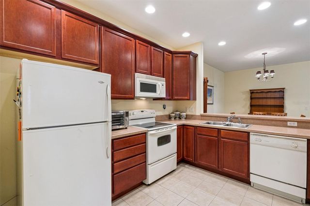 13216 FOUNTAINBLEAU DRIVE, Clermont, FL 34711