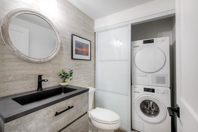 1200 N Harbor Drive, Oceanside, CA 92054